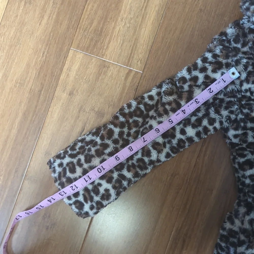 Juicy Couture Faux Fur Cheetah Leopard Print Button Up Jacket